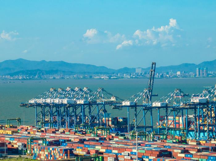 深圳市鑫鸿运通物流有限公司简单介绍