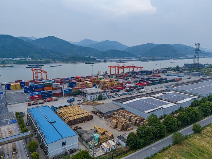 深圳市卓鹏国际物流有限公司